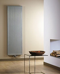 Radson Vertical Radiator T20 H1800 B600 (1638 Watt) - RAL 9016